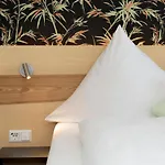Der Lowen Hotel 3*