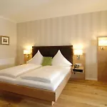 Hotel Der Lowen Hagnau
