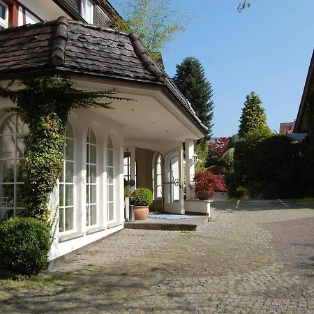 Der Loewen 3*