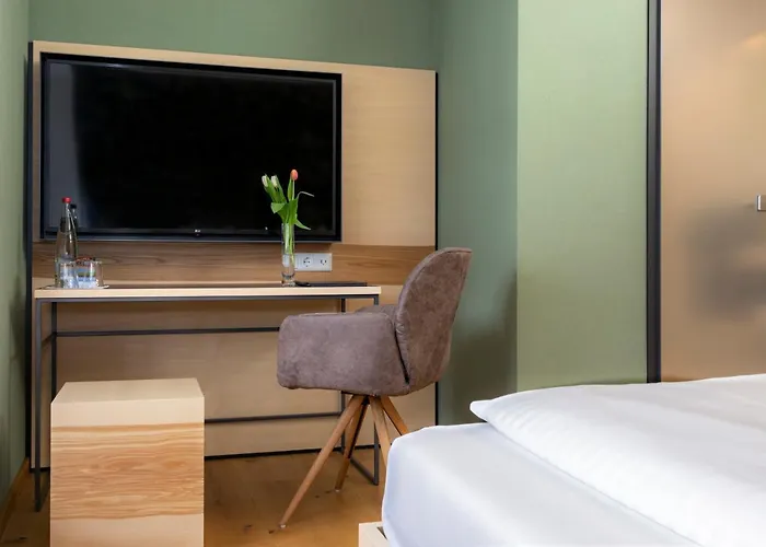 Der Loewen Hotell 3*