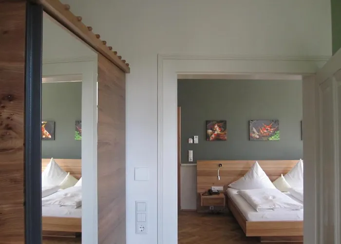 Hotell Der Loewen 3*